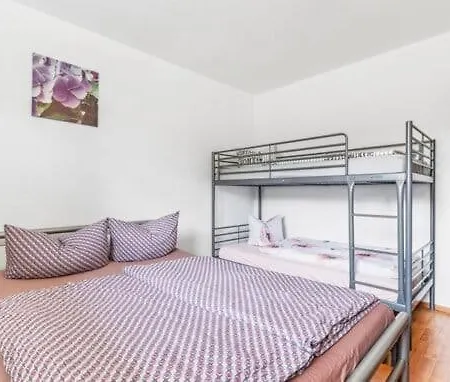 Apartment Warm Dichtbij